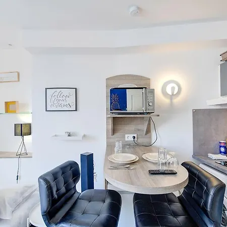 Apartman - Plein Coeur Du Centre - Wifi *